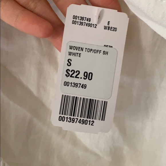 ⚡️ $5 FLASH SALE! ⚡️NWT Forever 21 Off Shoulder Woven Top - Picture 7 of 10